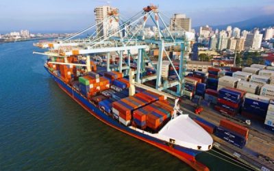 Puerto de Itajaí registra un crecimiento interanual del 40% en manejo de carga durante primeros 4 meses de 2026.